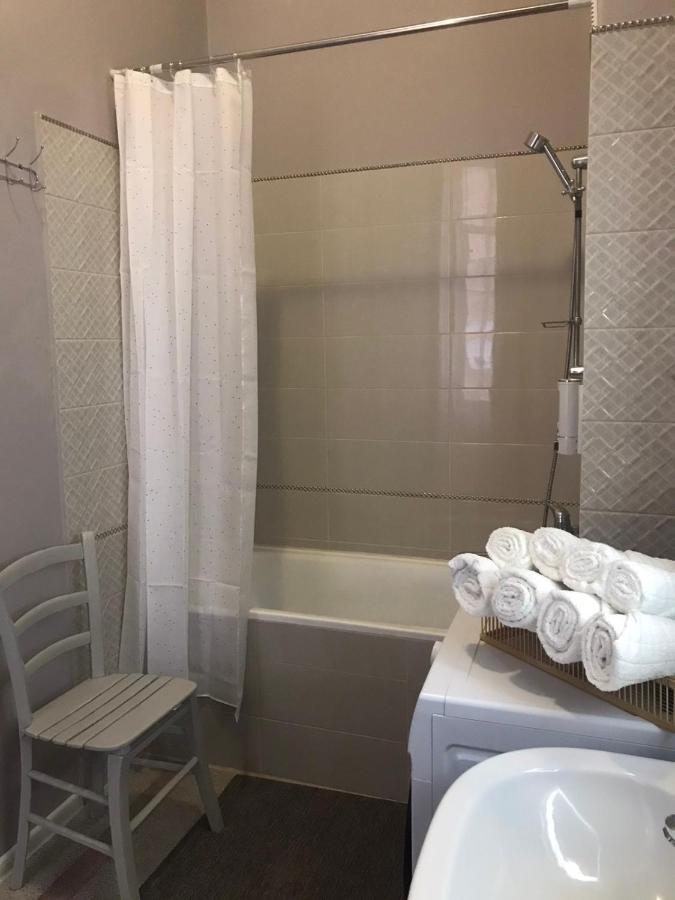 Apartment простора 2-кімн в центрі чернівців на турецькій 18 завжди зі світлом